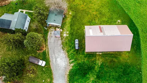 300 W Joliet Rd, Valparaiso, IN 46385 photo 10