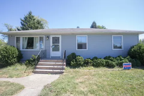 1304 170th Pl, Hammond, IN 46324