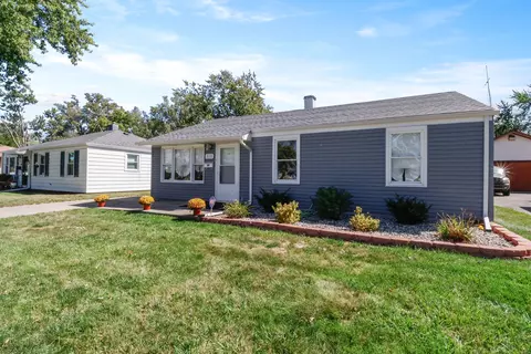 819 N Indiana St, Griffith, IN 46319 photo 2