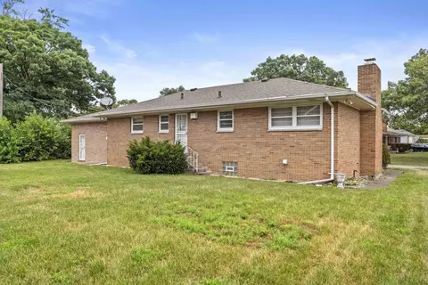Exterior - 1370 W Baker St, Gary, IN 46404 photo 2 of 3