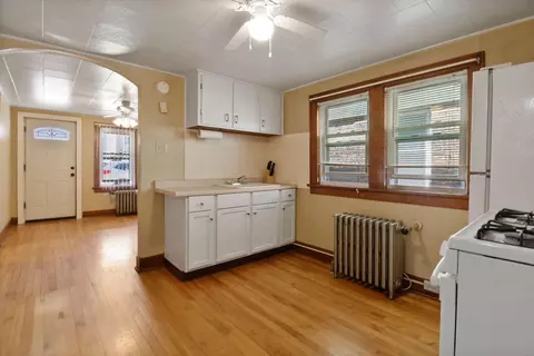 1533 W Fred St, Whiting, IN 46394 photo 23