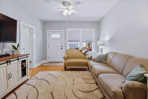 1533 W Fred St, Whiting, IN 46394 photo 4