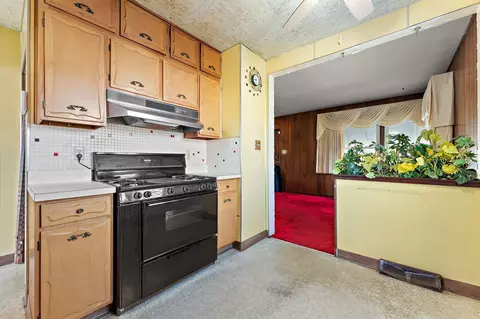 2908 W 19th Ave, Gary, IN 46404 photo 6