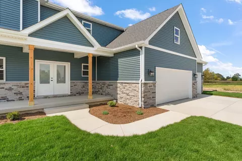668 Debra Kay Dr, Lowell, IN 46356 photo 7
