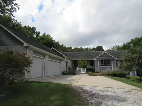 820 N 625, Westville, IN 46391
