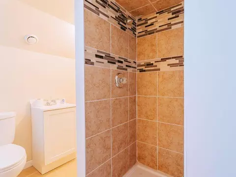 445 Buchanan St, Gary, IN 46402 photo 8