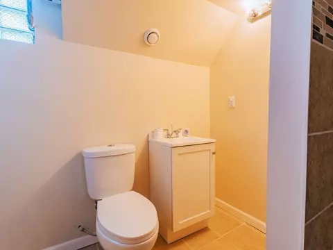 445 Buchanan St, Gary, IN 46402 photo 6