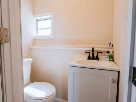 445 Buchanan St, Gary, IN 46402 photo 32