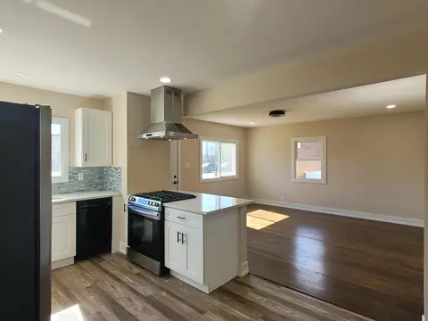 314 Waite St, Gary, IN 46404 photo 6