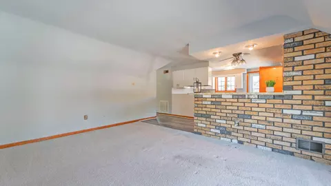 1438 Roberts Ave, Whiting, IN 46394 photo 16