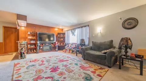 1438 Roberts Ave, Whiting, IN 46394 photo 9