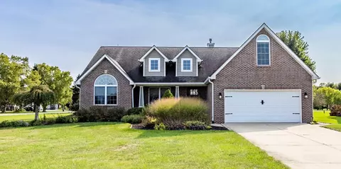 174 Lee Dr, Kouts, IN 46347