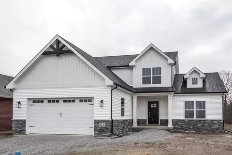 1752 Forest Ridge Dr, Valparaiso, IN 46385