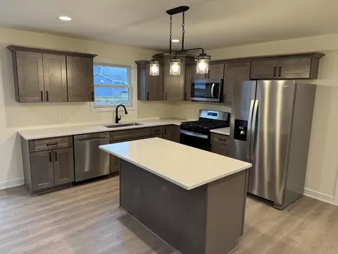 11660 Primrose Ct, Wheatfield, IN 46392 photo 5