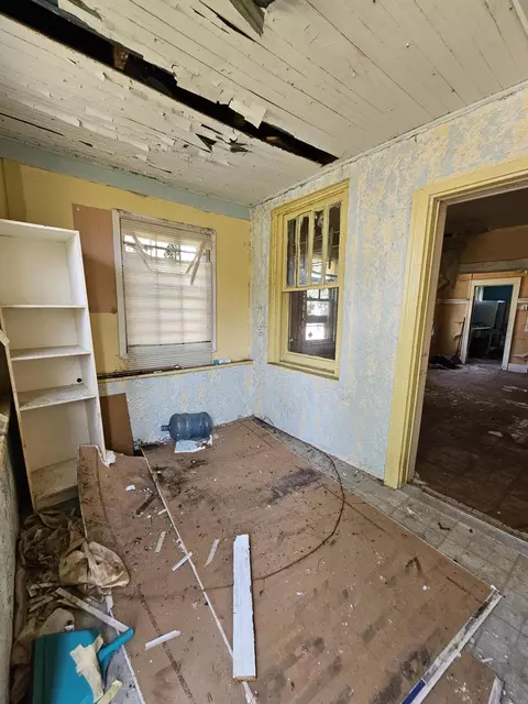 3901 Madison St, Gary, IN 46408 photo 3