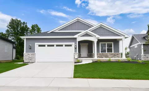 1664 Forest Ridge Dr, Valparaiso, IN 46385