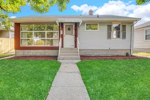 7005 Northcote Ave, Hammond, IN 46324
