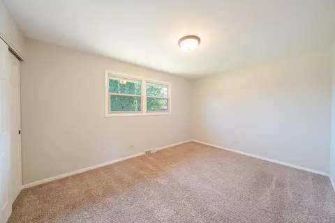 620 Cherry Hill Rd, Dyer, IN 46311 photo 8