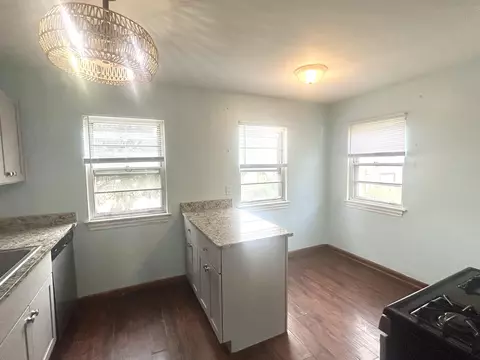 611 Colfax St, Gary, IN 46406 photo 5