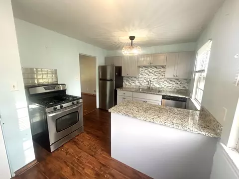 611 Colfax St, Gary, IN 46406 photo 6
