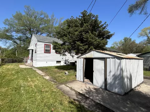 611 Colfax St, Gary, IN 46406 photo 17