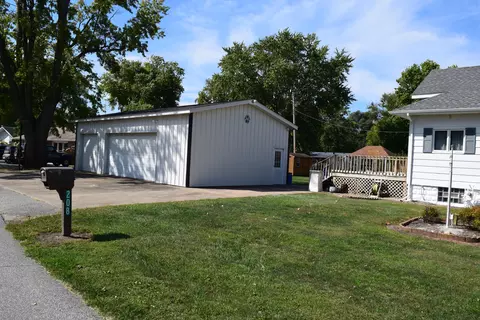 208 E Third St, Wanatah, IN 46390 photo 20