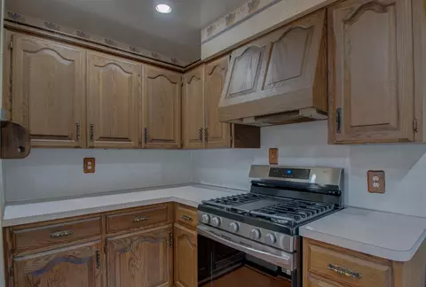 214 Timrick Dr, Munster, IN 46321 photo 13
