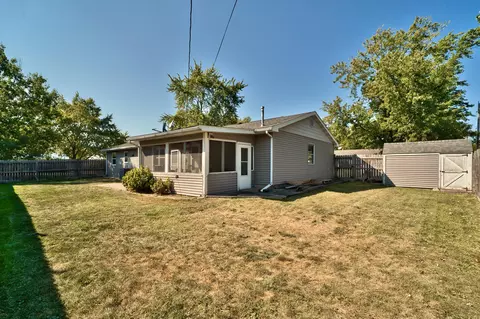 634 Norfolk Rd, Valparaiso, IN 46385 photo 35