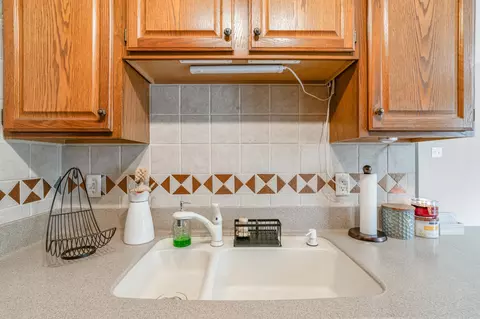 634 Norfolk Rd, Valparaiso, IN 46385 photo 23