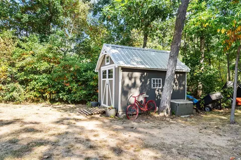 10951 N 565, De Motte, IN 46310 photo 6