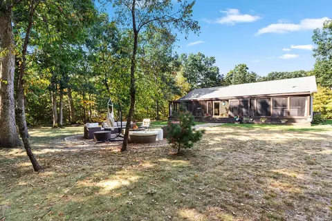 10951 N 565, De Motte, IN 46310 photo 3
