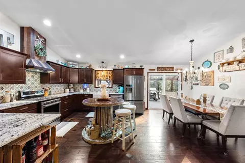 10951 N 565, De Motte, IN 46310 photo 11