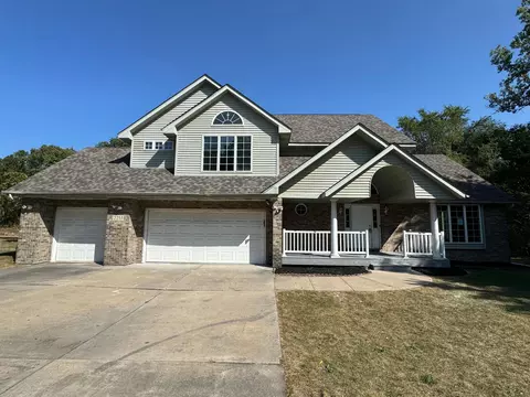 2253 Roosevelt Pl, Gary, IN 46404