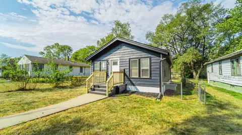 1166 Jennings St, Gary, IN 46404