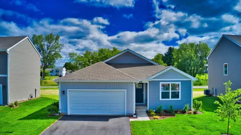 426 Bricker St, Hebron, IN 46341 photo 1