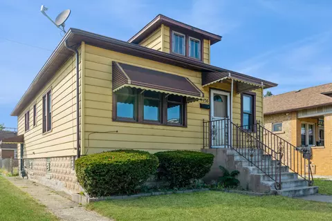 4938 Walnut Ave, Hammond, IN 46327