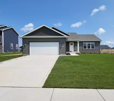 5068 Southview Dr, Lowell, IN 46356 photo 1