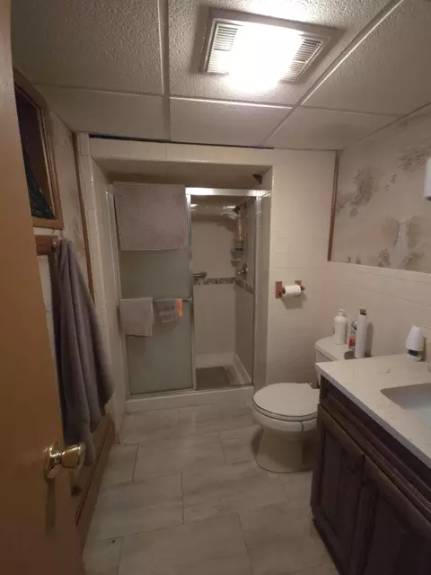 764 Hanley St, Gary, IN 46406 photo 12