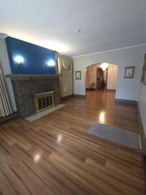 764 Hanley St, Gary, IN 46406 photo 2