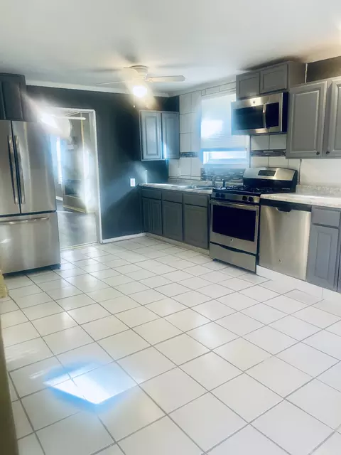1166 Mount St, Gary, IN 46406 photo 5