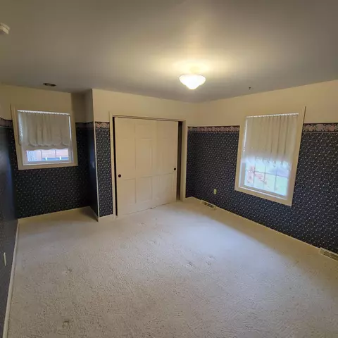 Bedroom - 684 E Burrell Dr, Crown Point, IN 46307 photo 2 of 4