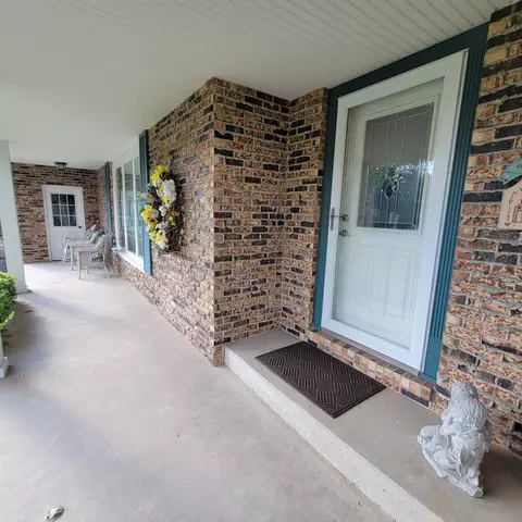 Exterior - 684 E Burrell Dr, Crown Point, IN 46307 photo 4 of 5