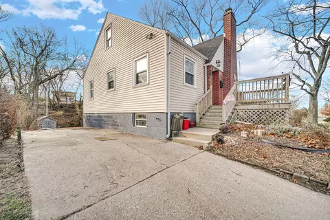 6925 Forest Ave, Gary, IN 46403 photo 3