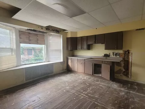 4504 Harrison St, Gary, IN 46408 photo 17