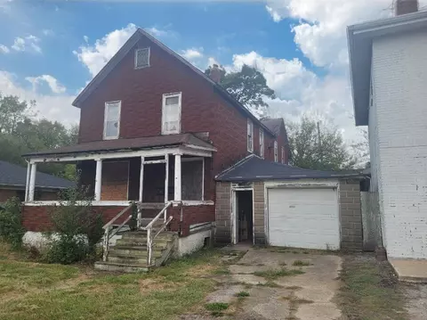 4504 Harrison St, Gary, IN 46408 photo 1