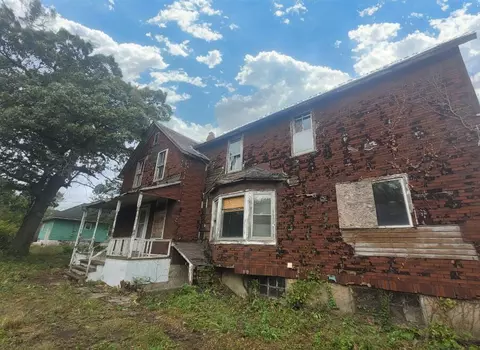 4504 Harrison St, Gary, IN 46408 photo 3