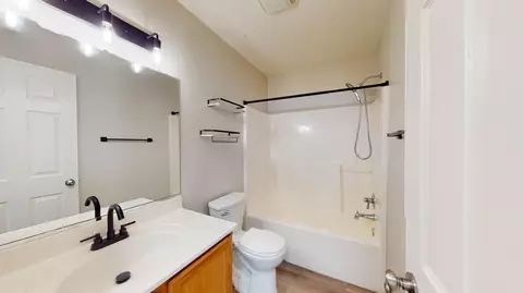 Bath - 1731 Beech Dr, Crown Point, IN 46307 photo 2 of 2