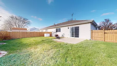 Exterior - 1731 Beech Dr, Crown Point, IN 46307 photo 3 of 3