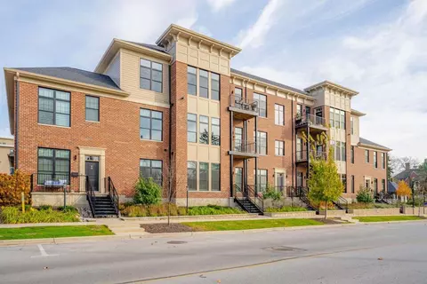 204 N Campbell St #300, Valparaiso, IN 46385