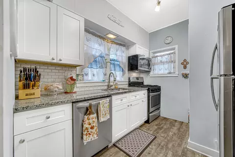 7015 Van Buren Ave, Hammond, IN 46324 photo 9
